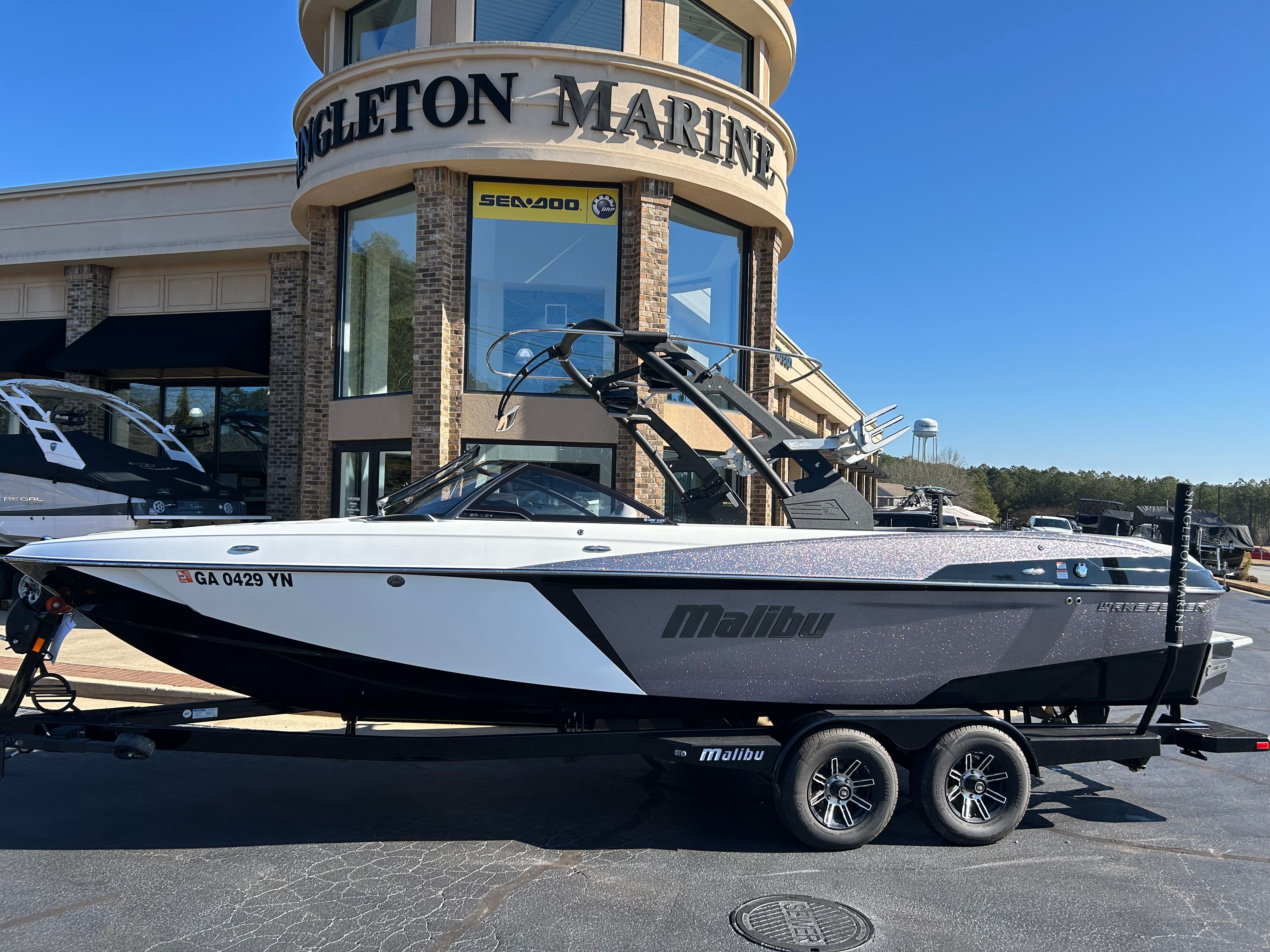 Malibu Wakesetter 25 LSV