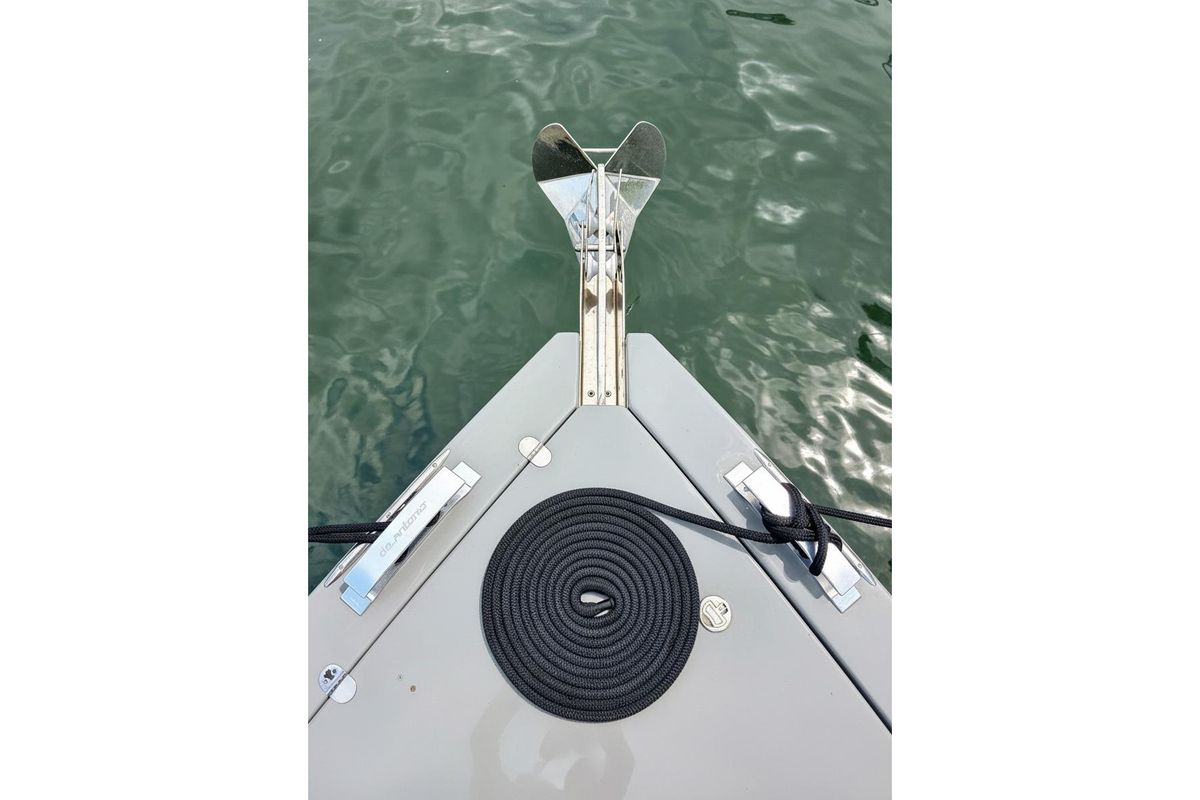 2023 De Antonio Yachts 42 