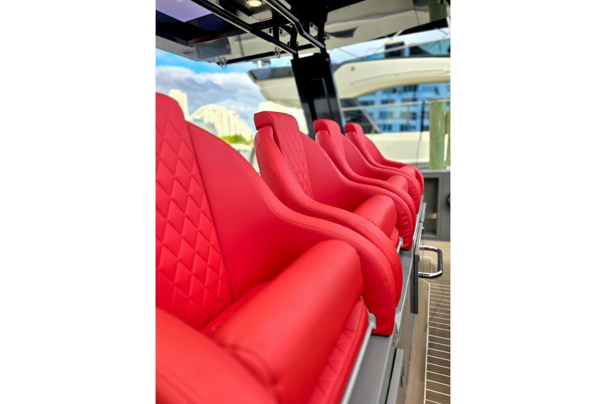 2023 De Antonio Yachts 42 