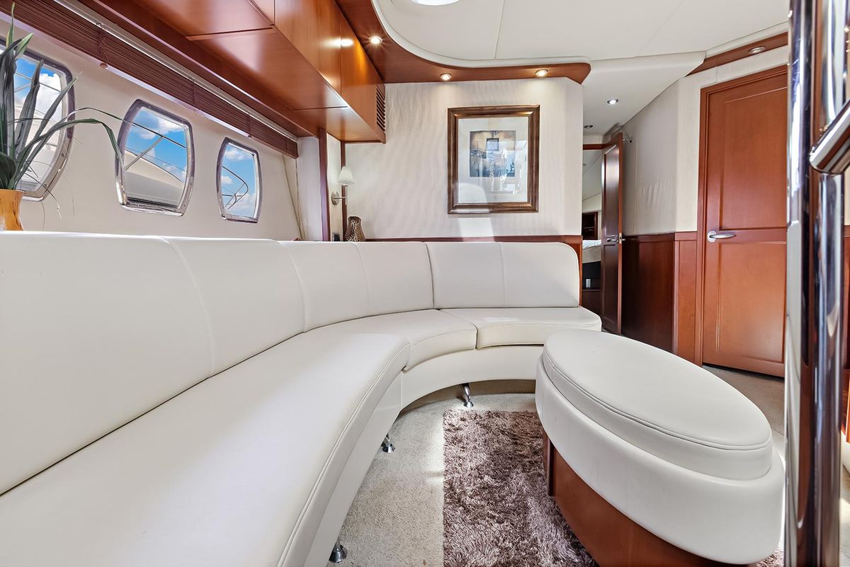 2006 Sea Ray 61 