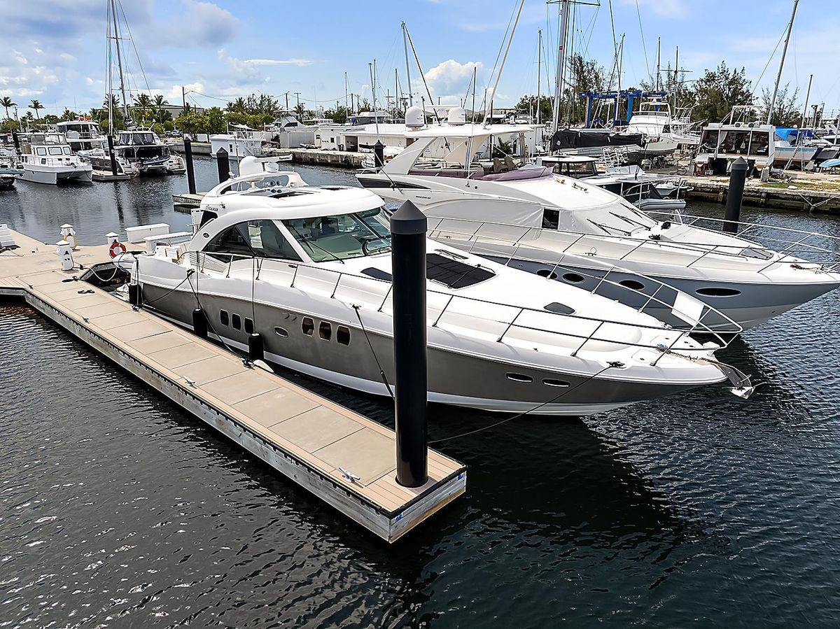 2006 Sea Ray 61 
