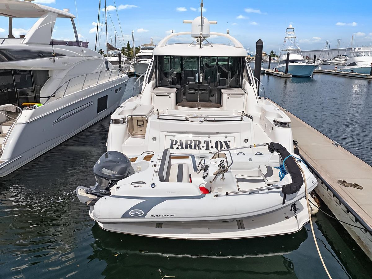 2006 Sea Ray 61 