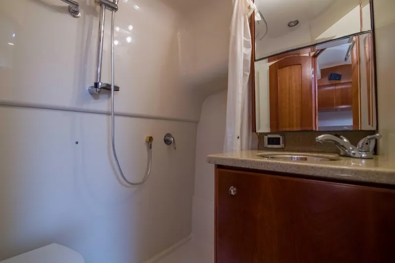 Date Night Keeping It Reel Yacht Photos Pics Luhrs 37 Date Night Keeping It Reel - Interior Cabin Head