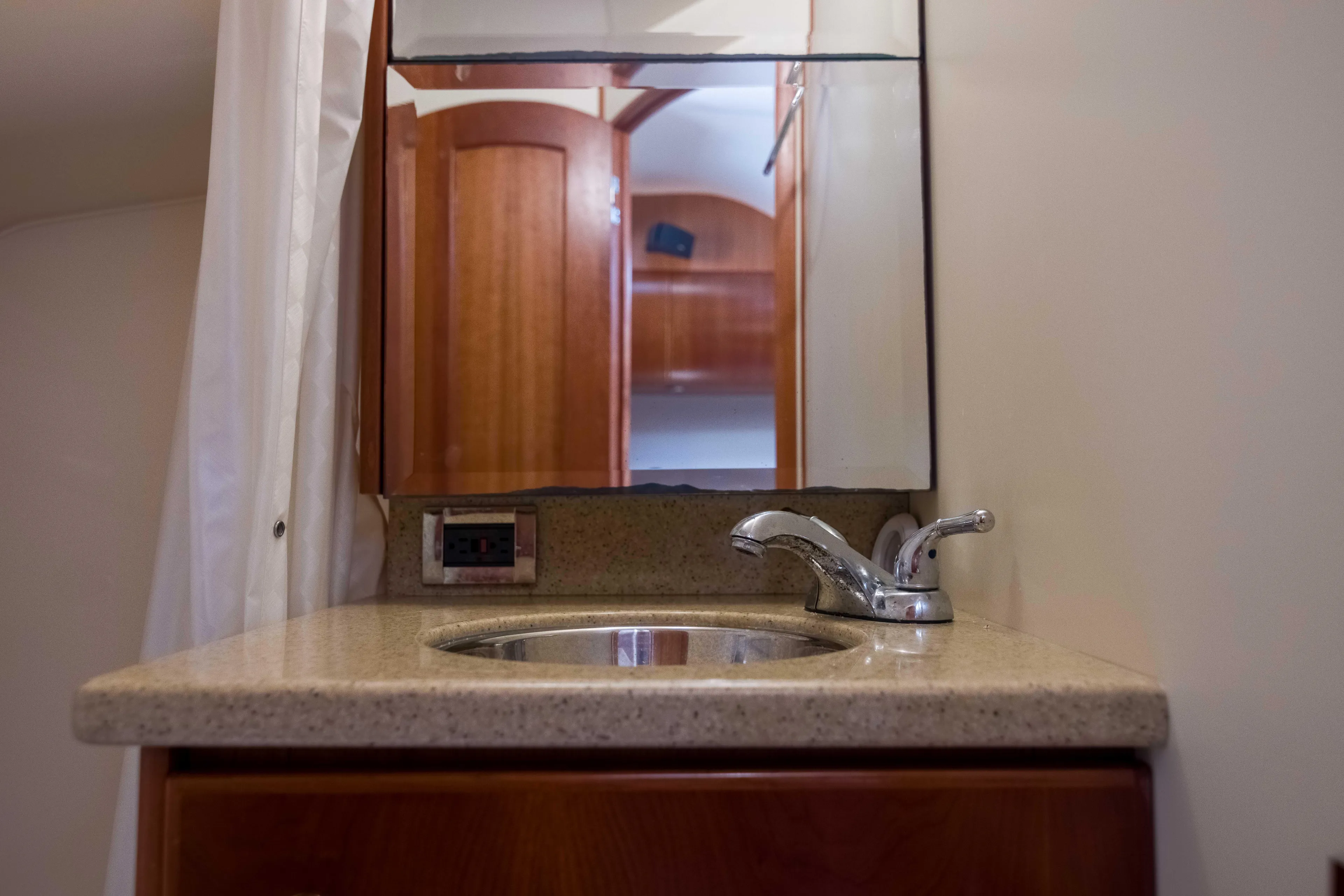 Date Night Keeping It Reel Yacht Photos Pics Luhrs 37 Date Night Keeping It Reel - Interior Cabin Head