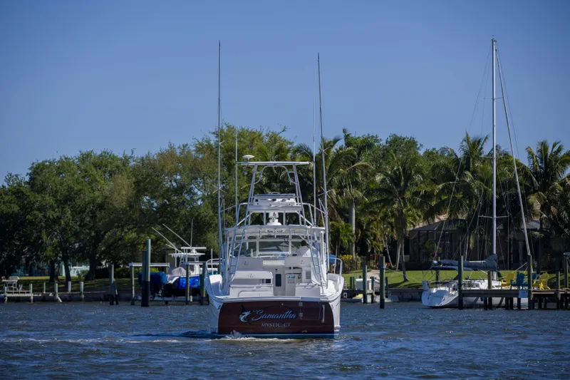 Date Night Keeping It Reel Yacht Photos Pics Luhrs 37 Date Night Keeping It Reel - Exterior Profile
