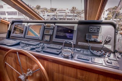 Yacht