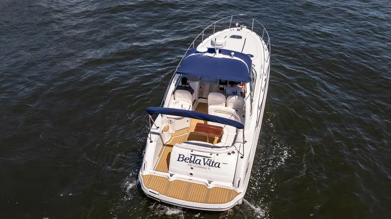 Bella Vita Yacht Photos Pics 2008 Sea Ray 340 Sundancer boat named "Bella Vita" cruising on open water.