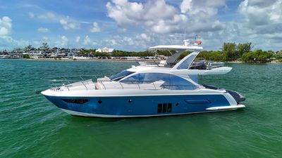Yacht
