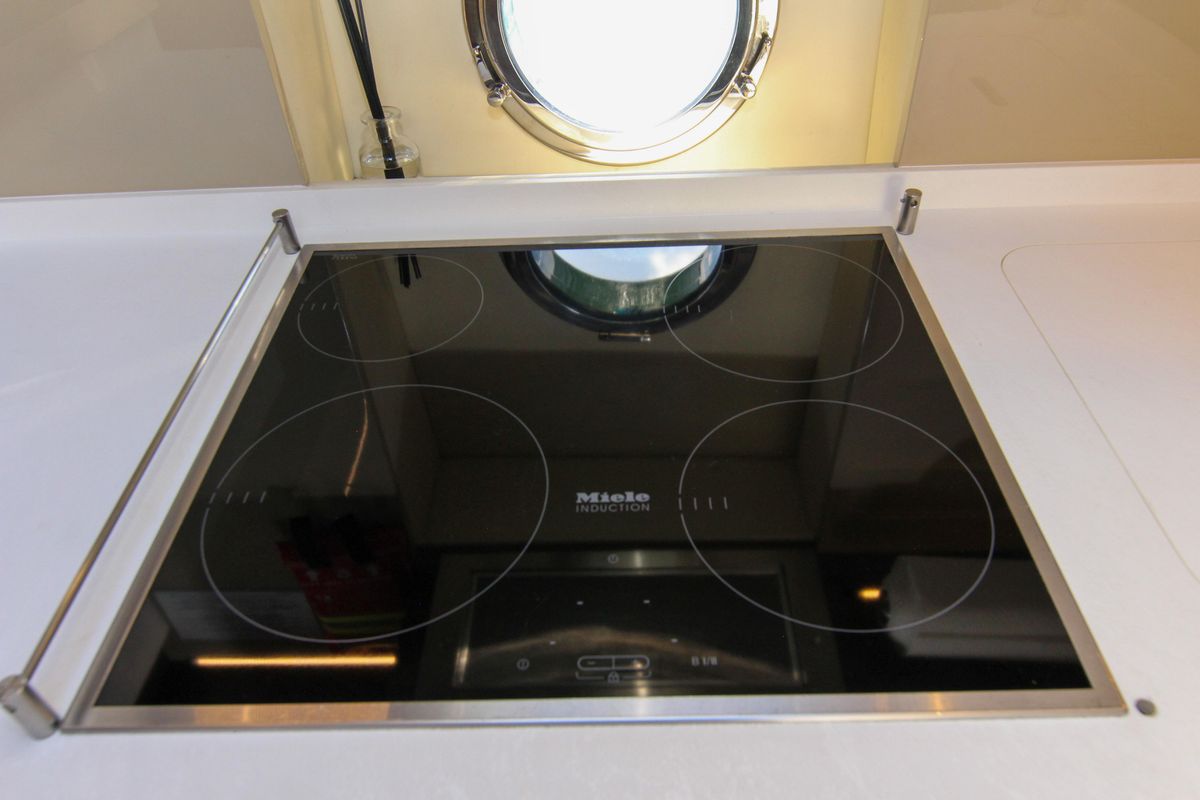 2016 Azimut 50 