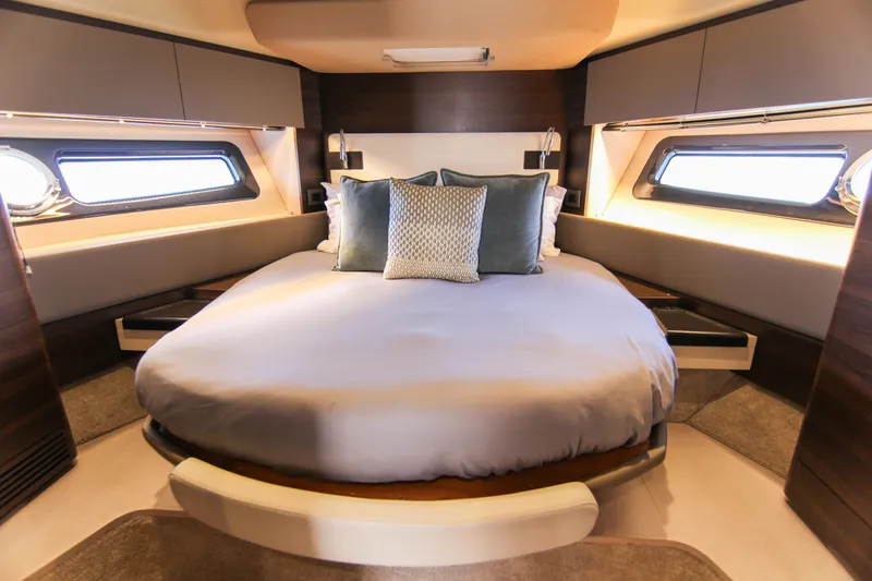 Fortunato Yacht Photos Pics 