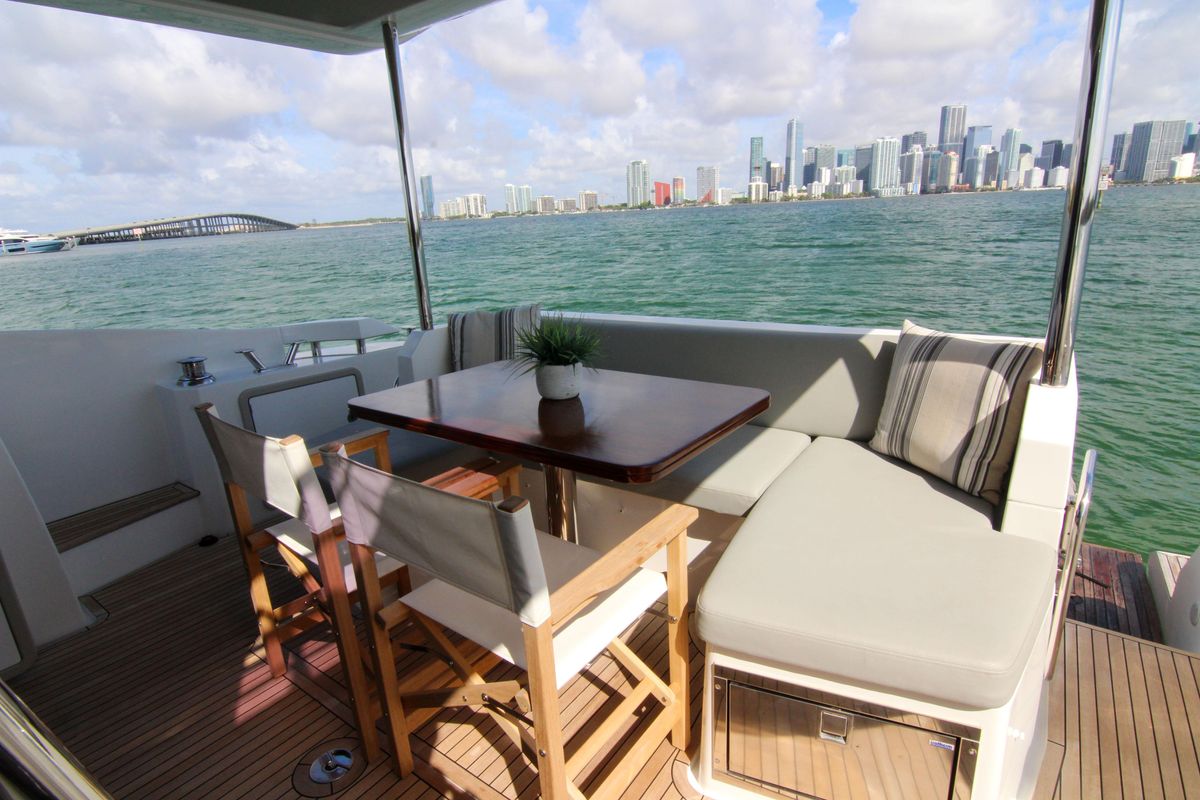 2016 Azimut 50 