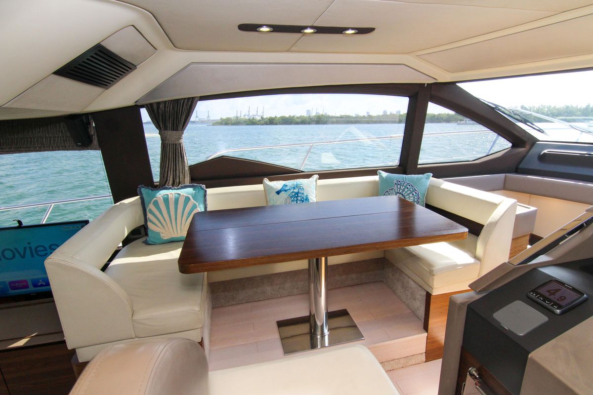 2016 Azimut 50 