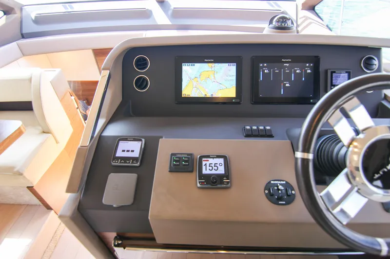 Fortunato Yacht Photos Pics 