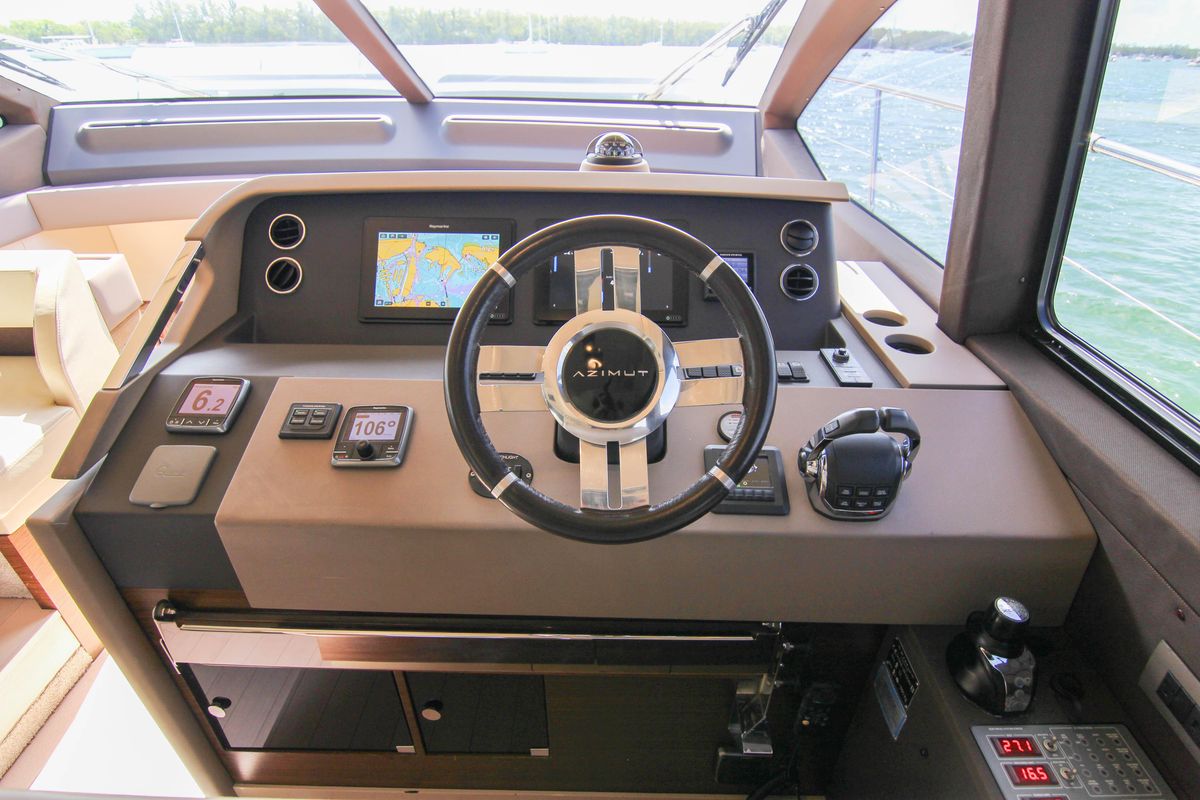 2016 Azimut 50 