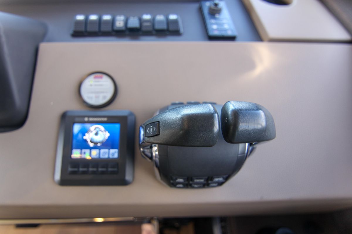 2016 Azimut 50 