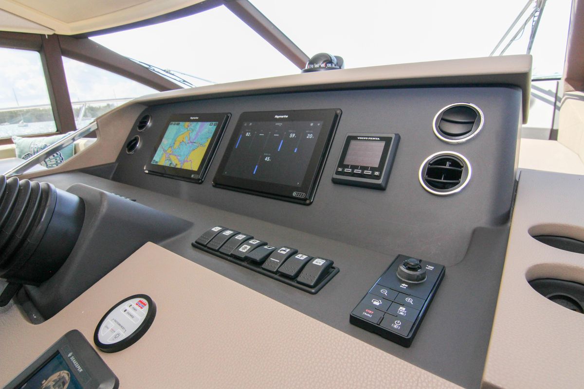 2016 Azimut 50 