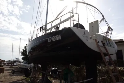 2012 Beneteau Oceanis 37