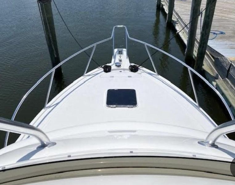 2017 Bertram 35 Flybridge