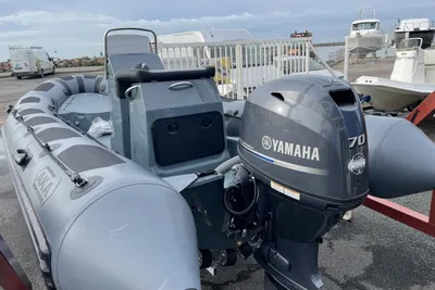 2020 AKA Marine R52 B
