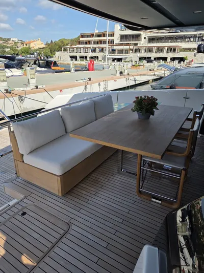  Yacht Photos Pics PHOTO-2025-07-20-11-05-29.jpg