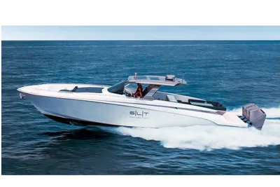 Canados 493 Gladiator