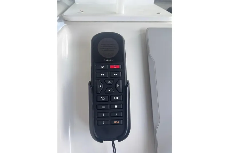  Yacht Photos Pics Garmin remote control on Parker 2820 XLD Sport Cabin, 2024 model.