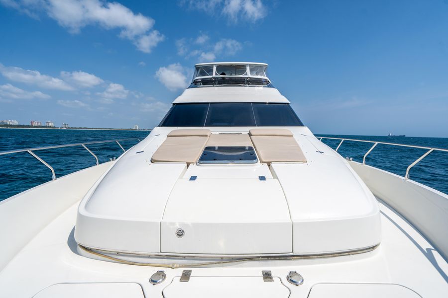 2008 Marquis 65