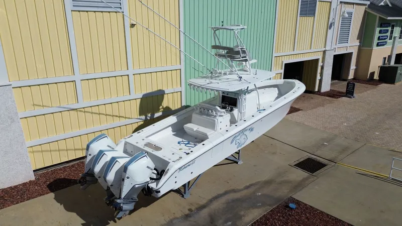  Yacht Photos Pics 2021 BAHAMA 41 - Image 9