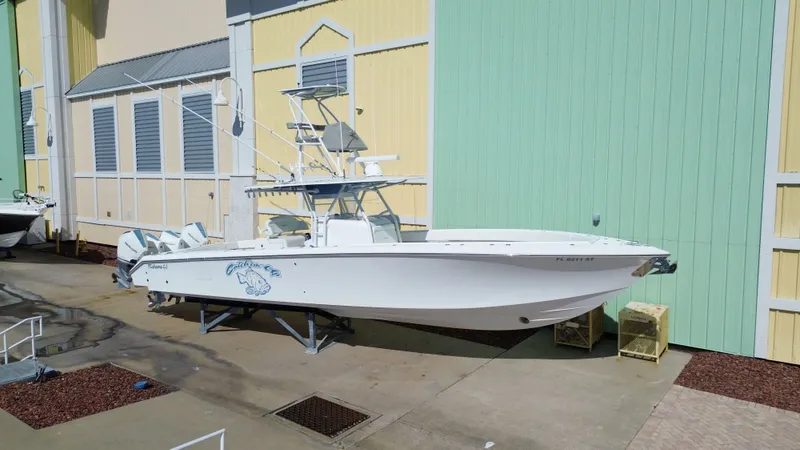  Yacht Photos Pics 2021 BAHAMA 41 - Image 1