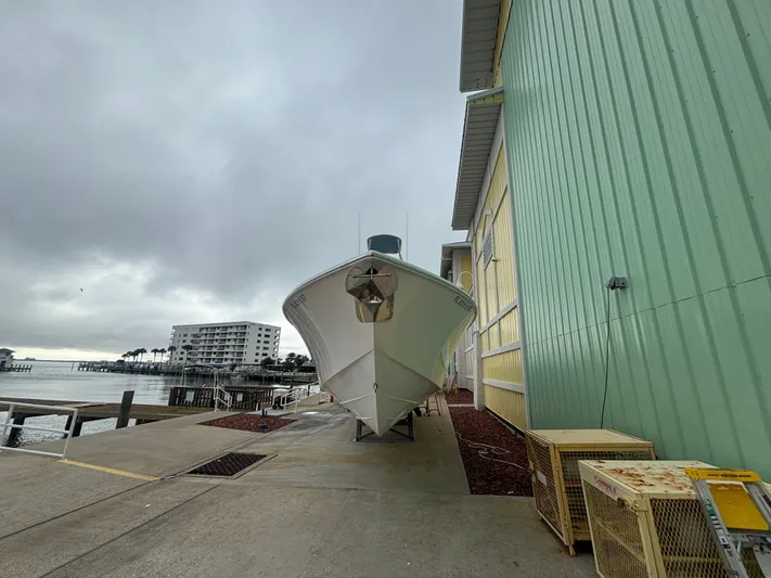  Yacht Photos Pics 2021 BAHAMA 41 - Image 9