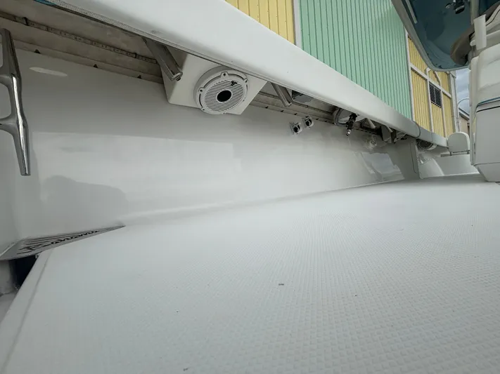  Yacht Photos Pics 2021 BAHAMA 41 - Image 93