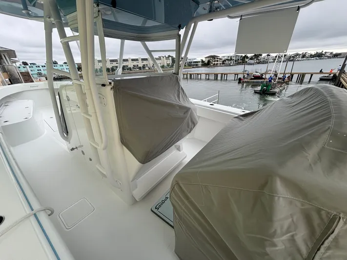  Yacht Photos Pics 2021 BAHAMA 41 - Image 22