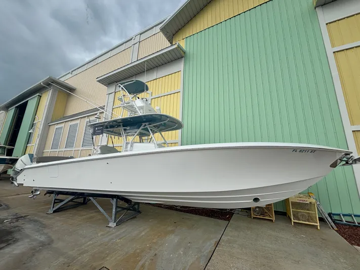  Yacht Photos Pics 2021 BAHAMA 41 - Image 6