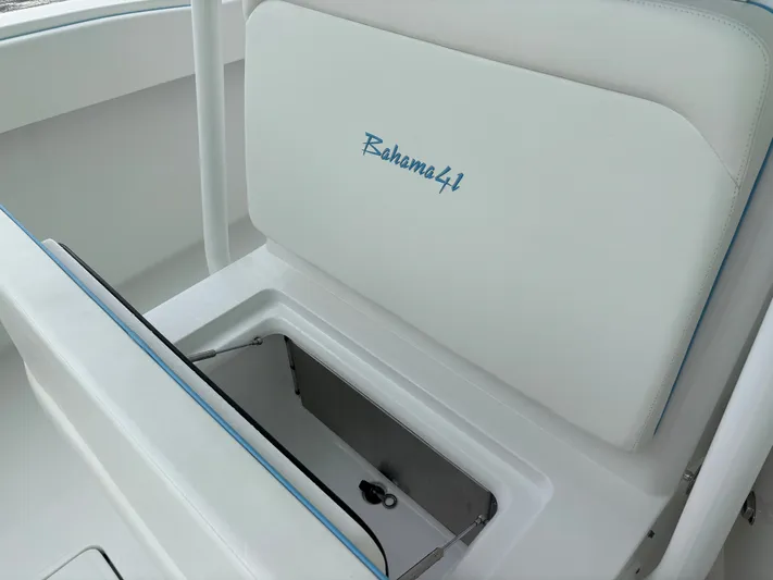  Yacht Photos Pics 2021 BAHAMA 41 - Image 37