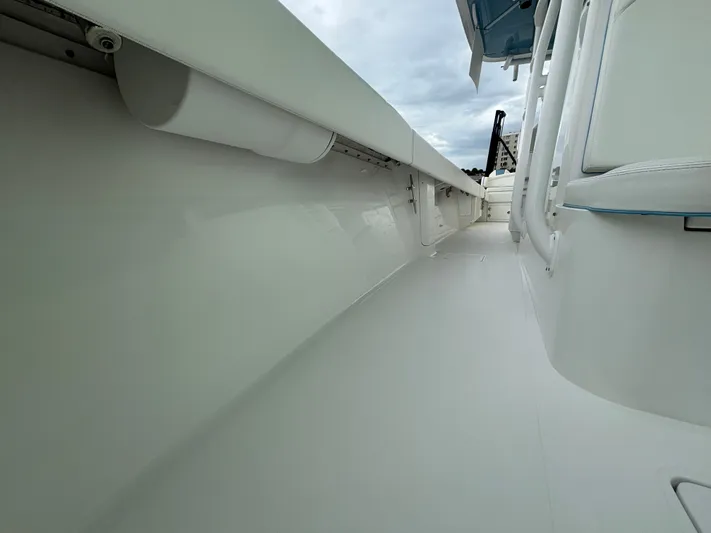  Yacht Photos Pics 2021 BAHAMA 41 - Image 51