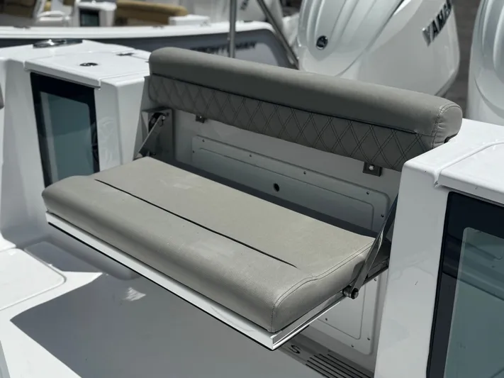  Yacht Photos Pics 2025 SPORTSMAN 262 OPEN - Image 8