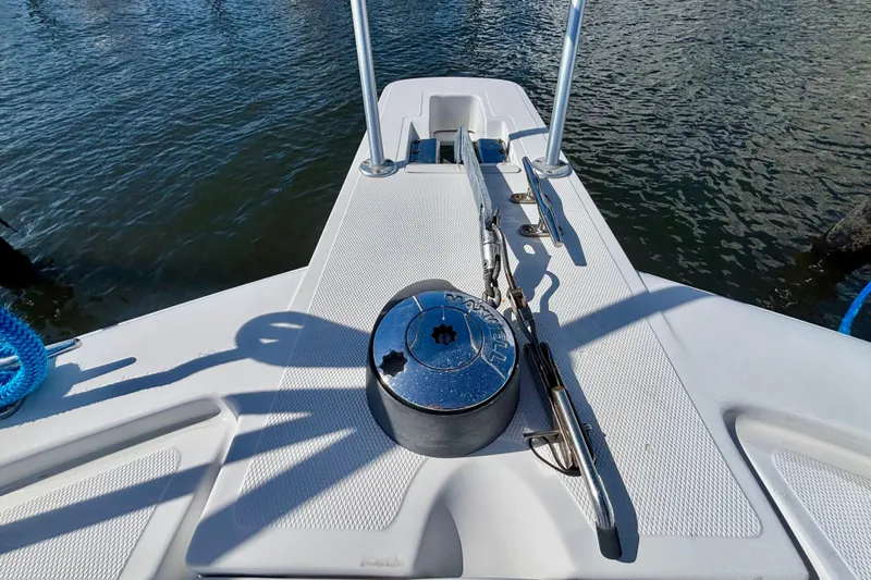  Yacht Photos Pics Bow of 2002 Luhrs 32 Open boat with anchor and winch system.