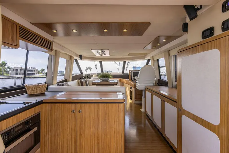 Septembre Yacht Photos Pics 