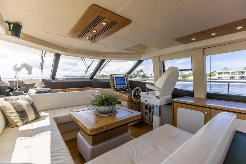 Septembre Yacht Photos Pics 