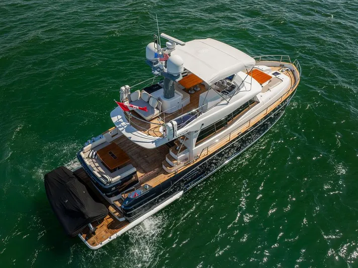 Septembre Yacht Photos Pics 