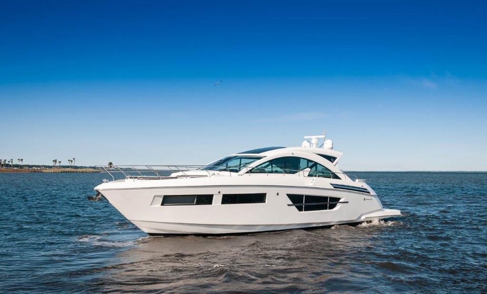 2016 Cruisers Yachts 60 Cantius