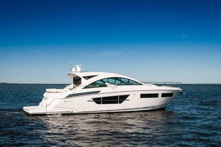 2016 Cruisers Yachts 60 Cantius