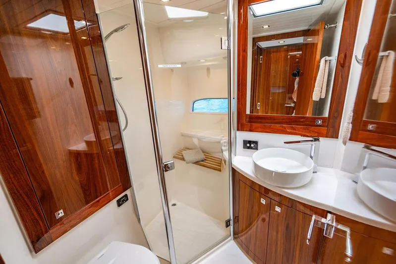 Bald Eagle Yacht Photos Pics 