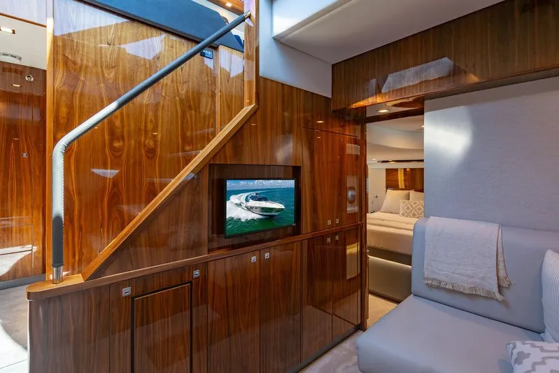 Bald Eagle Yacht Photos Pics 