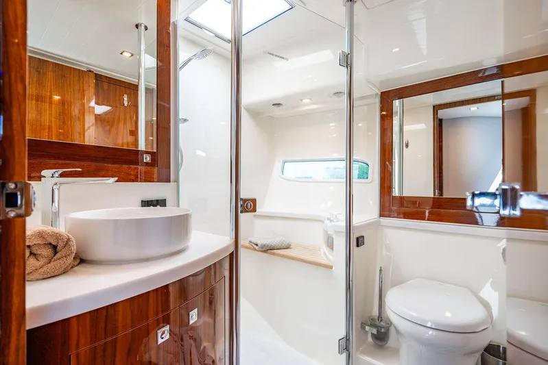 Bald Eagle Yacht Photos Pics 