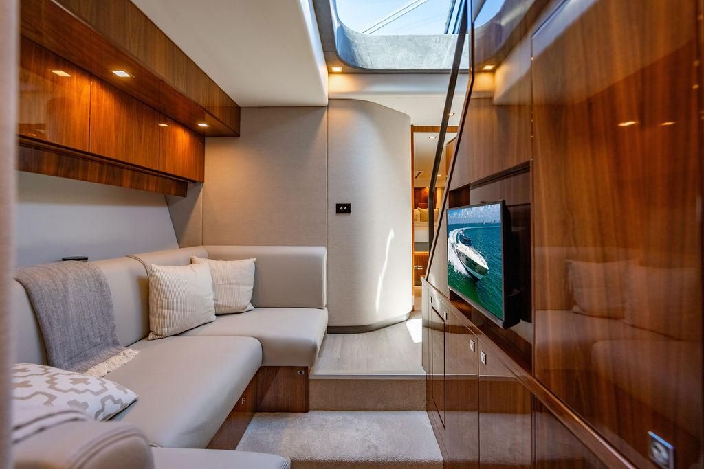 2024 Riviera 60 