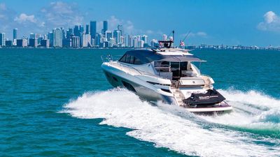 Yacht