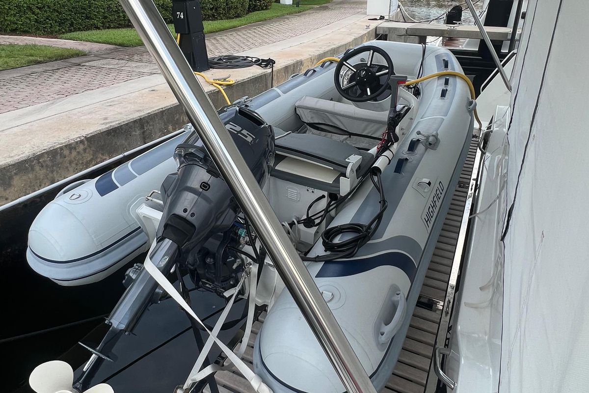 2022 Fountaine Pajot 51 