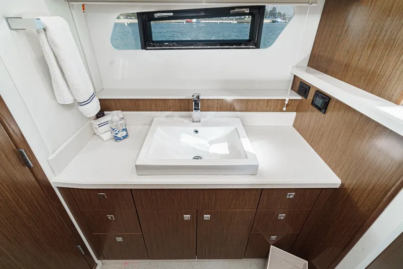 Serenity Yacht Photos Pics 