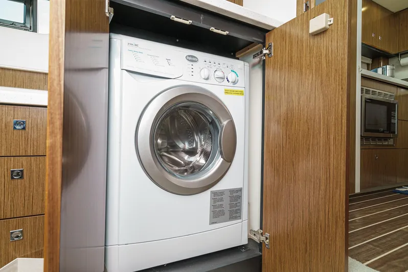 Serenity Yacht Photos Pics 